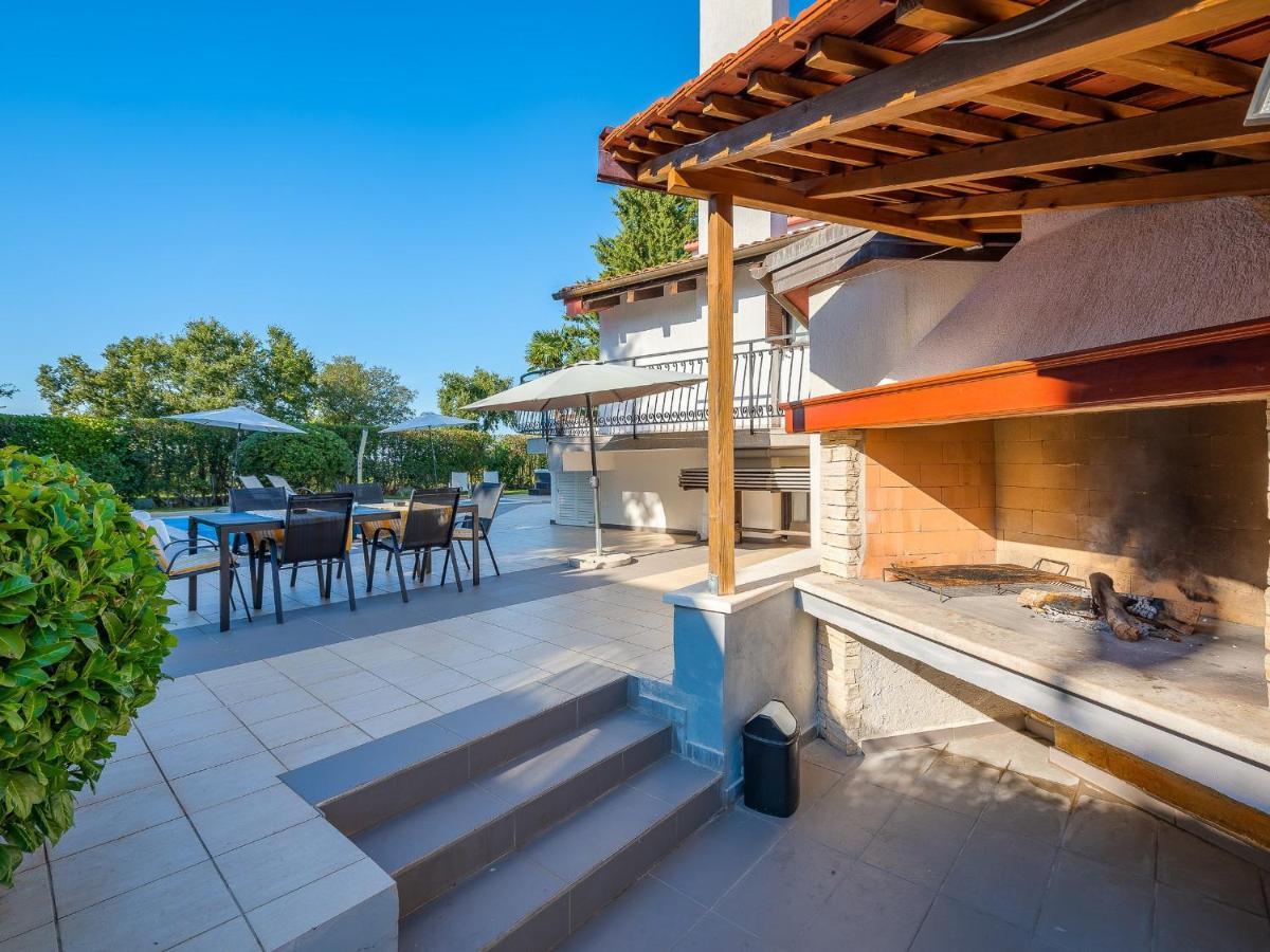 Villa Martimar With Pool And Hot Tub In Istria Rosini Экстерьер фото