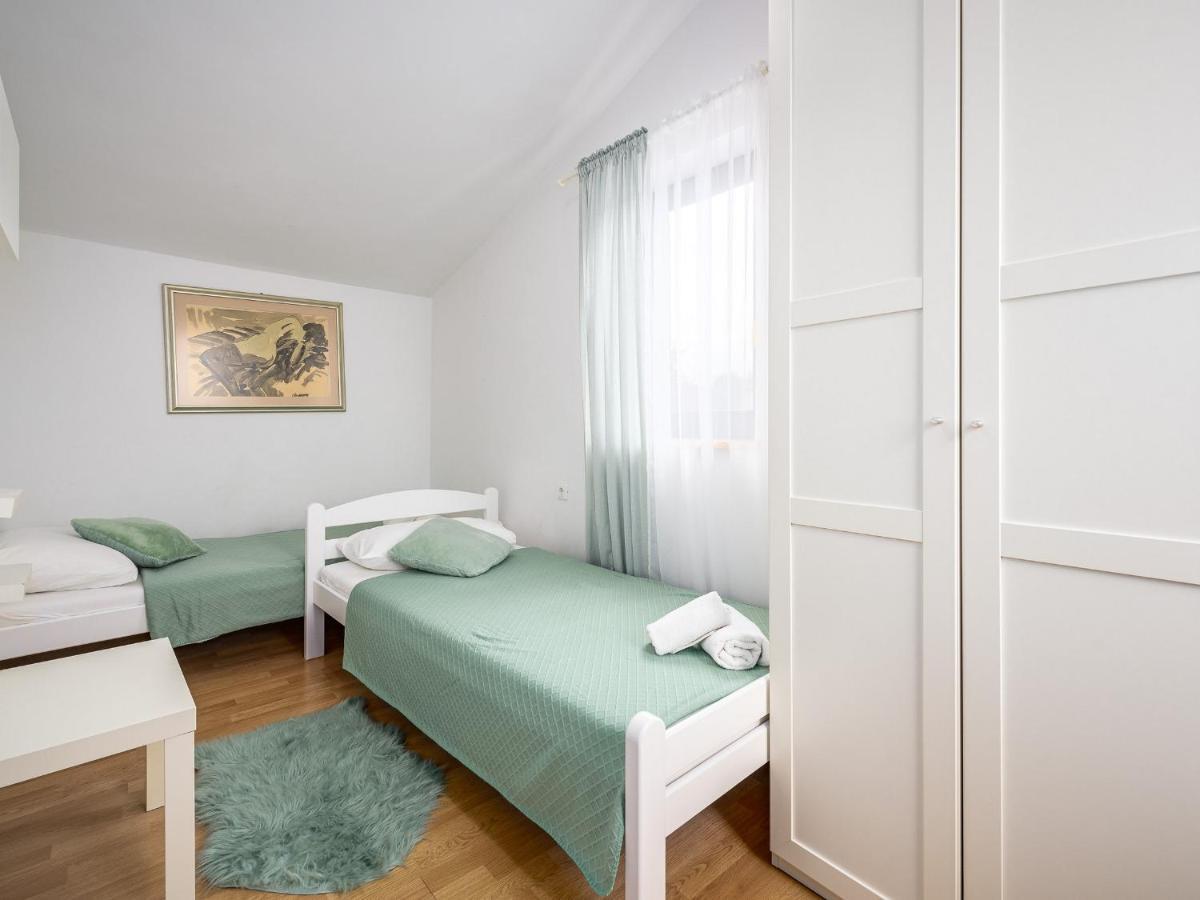 Villa Martimar With Pool And Hot Tub In Istria Rosini Экстерьер фото